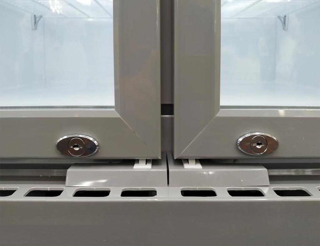 Tủ mát trưng bày Hòa Phát 1 ngăn 2 cánh HSR D6526 1000L