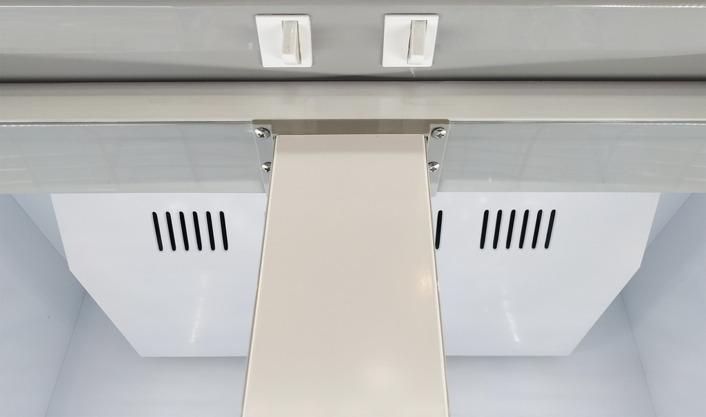 Tủ mát kính 2 lớp giữ nhiệt tốt đảm bảo nhiệt độ trong tủ ổn định