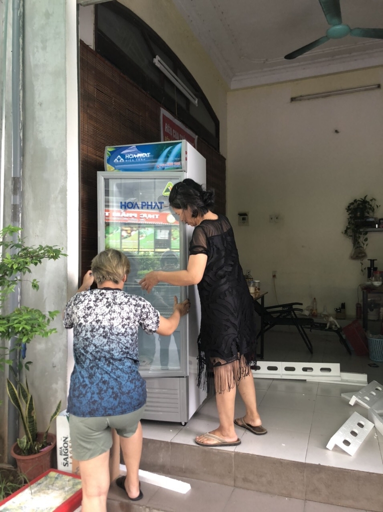 Tủ mát Hòa Phát HSC 600F1R1 600L - dàn lạnh trực tiếp