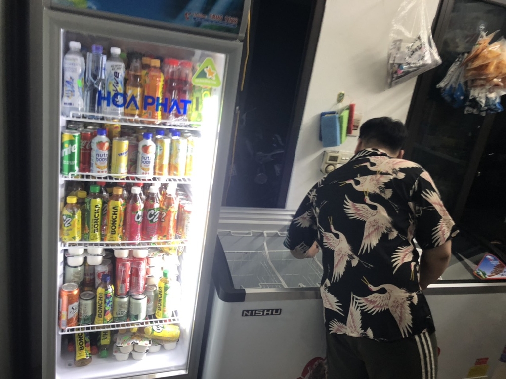 Tủ mát Hòa Phát HSC 600F1R1 600L - dàn lạnh trực tiếp