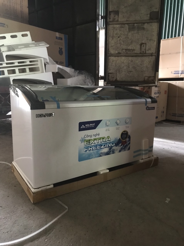 Tủ đông kính trưng bày Hòa Phát 800L 1 ngăn 2 cánh kính trượt HSF AD6451.C1 dài 1.45m