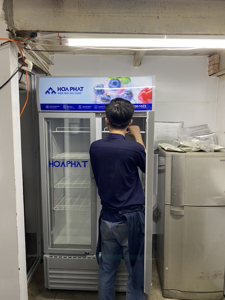 Tủ mát trưng bày Hòa Phát 1 ngăn 2 cánh HSR D6526