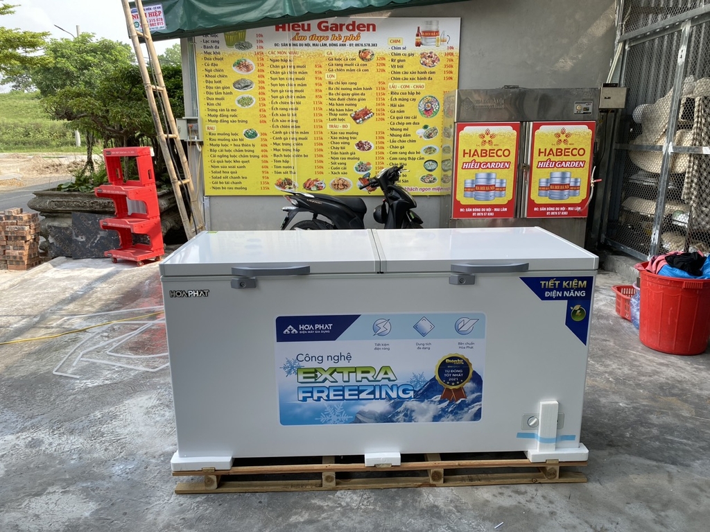 Tủ đông lớn Hòa Phát 1 chế độ đông 1000L dài 1,7m 5 dàn lạnh