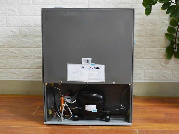 Tủ lạnh Funiki 70 lít FR-71CD tủ mini