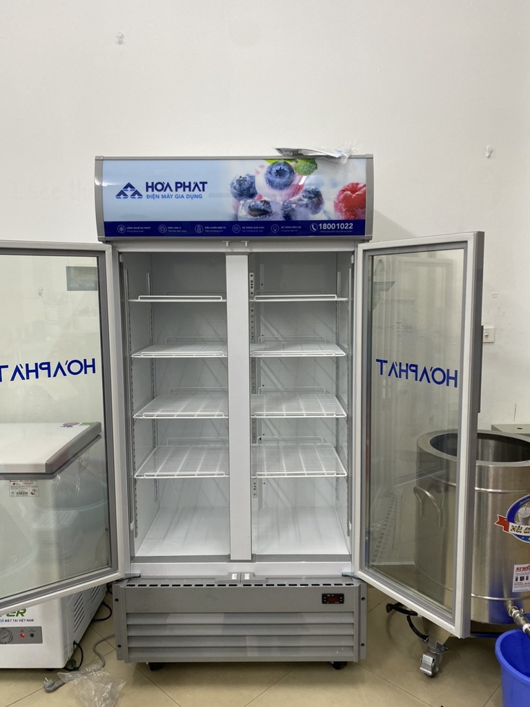 Giao tủ mát 2 cánh HSR D6526 cho khách ở Ngõ 402 Mỹ ĐÌnh- Hà Nội