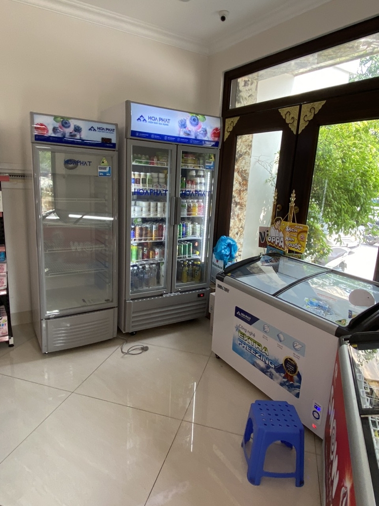 Giao tủ mát hòa phát 2 cánh tại Siêu Thị 86 Mart Số 39 LK9 Yên Xá Tân Triều Hà Nội