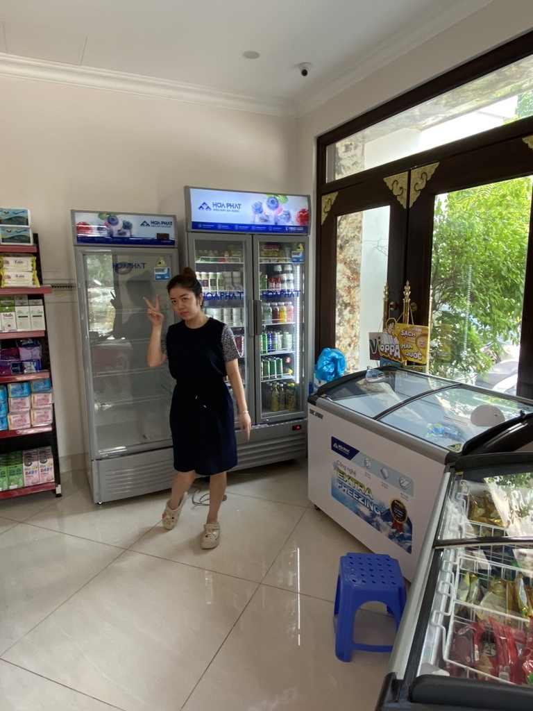 Giao tủ mát hòa phát 2 cánh tại Siêu Thị 86 Mart Số 39 LK9 Yên Xá Tân Triều Hà Nội