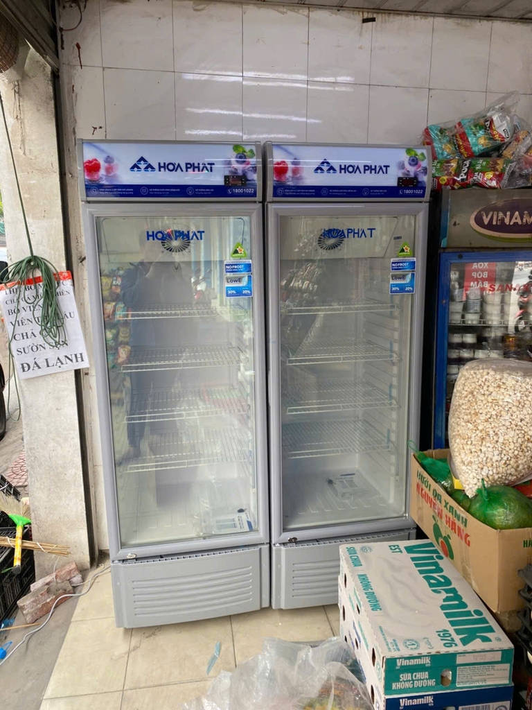 Giao 2 tủ mát HSR D6280 dàn đồng cho khách ở ngõ 24 Tân Xuân- Hà Nội