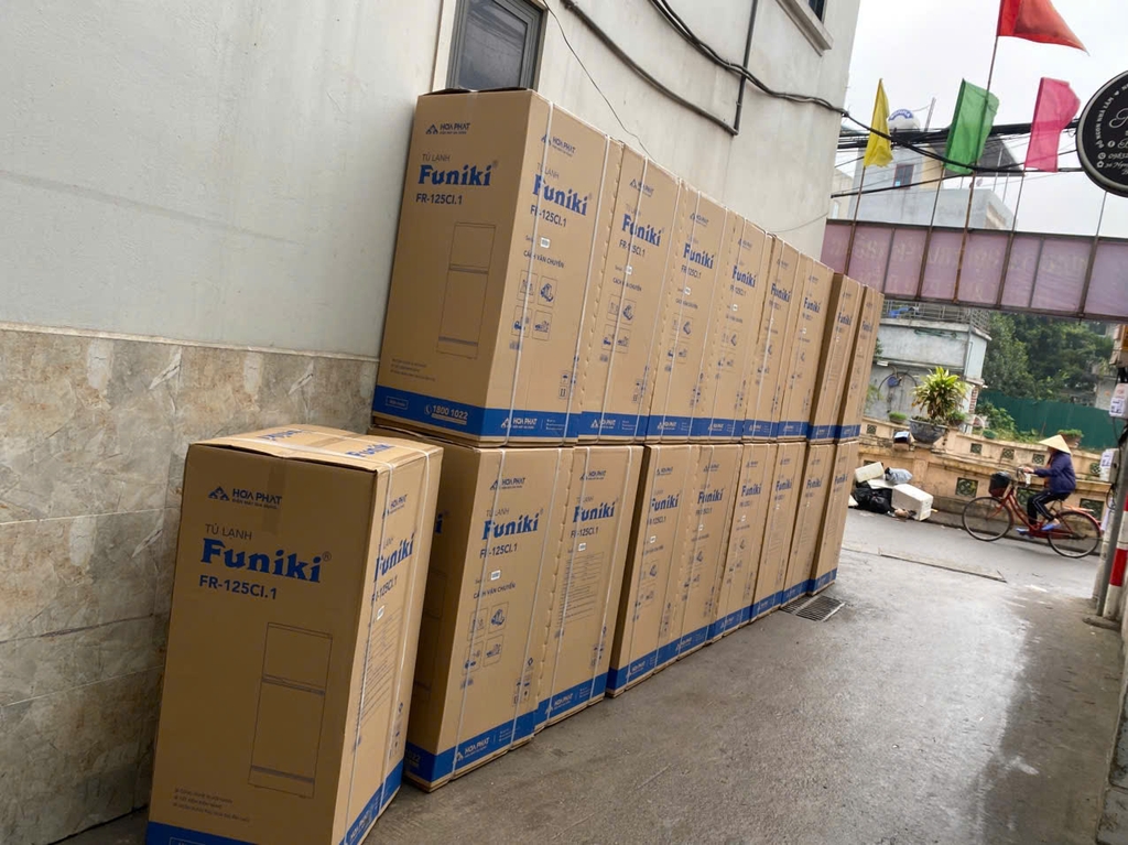 Lắp đặt 22 tủ lạnh funiki 125ci tại số 3 ngõ 32 nguyễn đạo an phú diễn