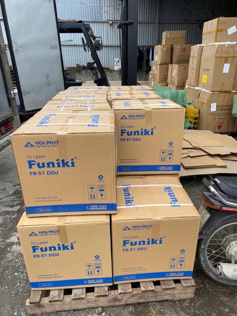 Giao 15 tủ lạnh FR-51DSU tại Thanh Trì- Hà Nội