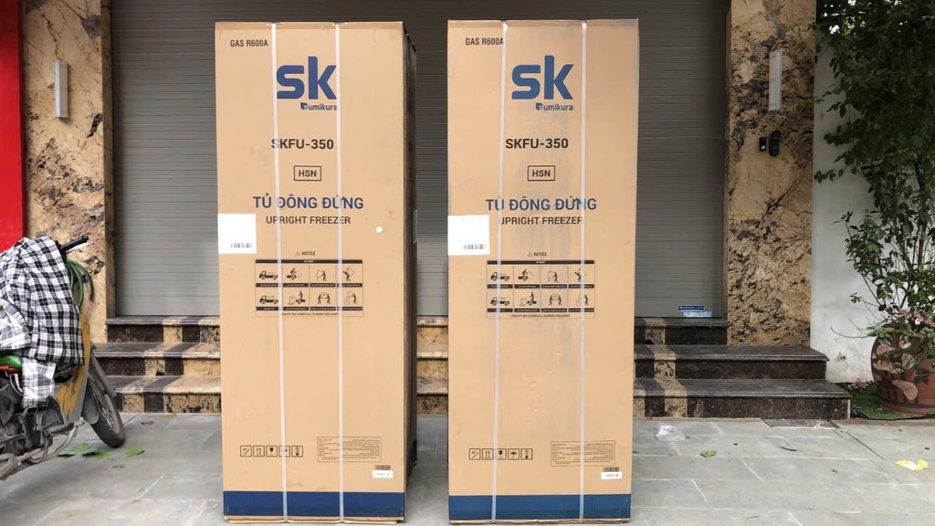 Tủ đông đứng Sumikura SKFU-350HSN 350L không đóng tuyết