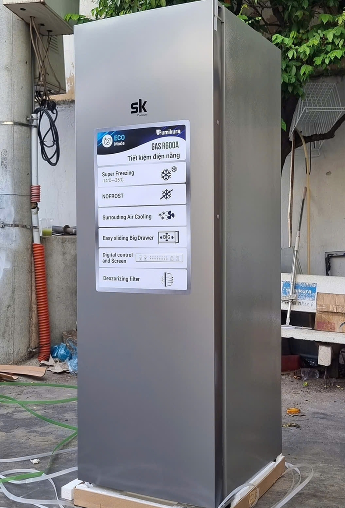 Tủ đông đứng SK Sumikura 300 lít - KHÔNG ĐÓNG TUYẾT