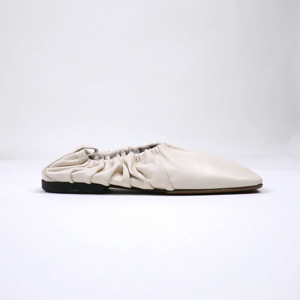 Giày bệt Neous chun màu trắng - size 35