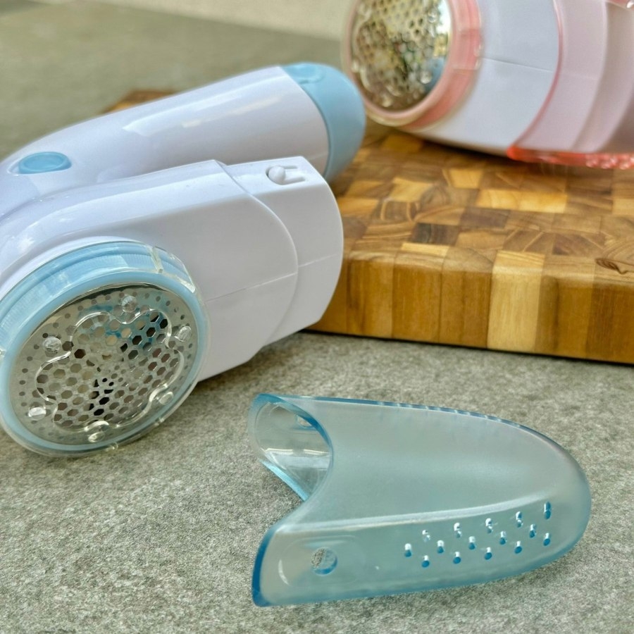 Máy cắt lông xù quần áo cao cấp HAC3300 (dùng pin)