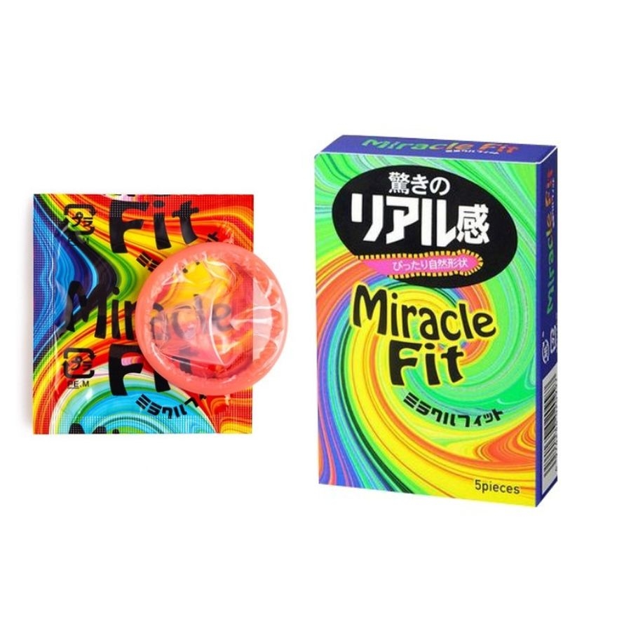 Bao cao su Sagami Miracle Fit hộp 5 chiếc - gân nổi, có màu