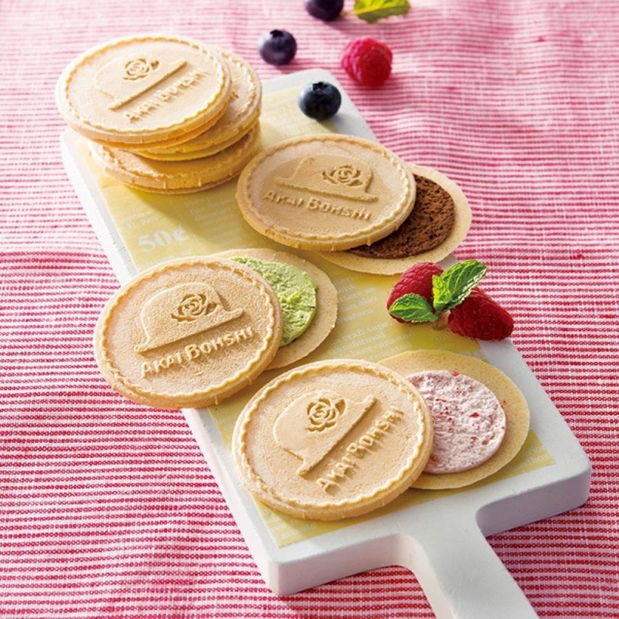 Bánh quy nhân kem Akai Bohshi Kukkia - hộp 20 chiếc