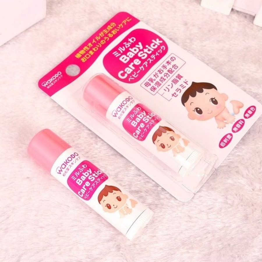 Son dưỡng môi Wakodo cho bé Baby Care Stick thỏi 5g