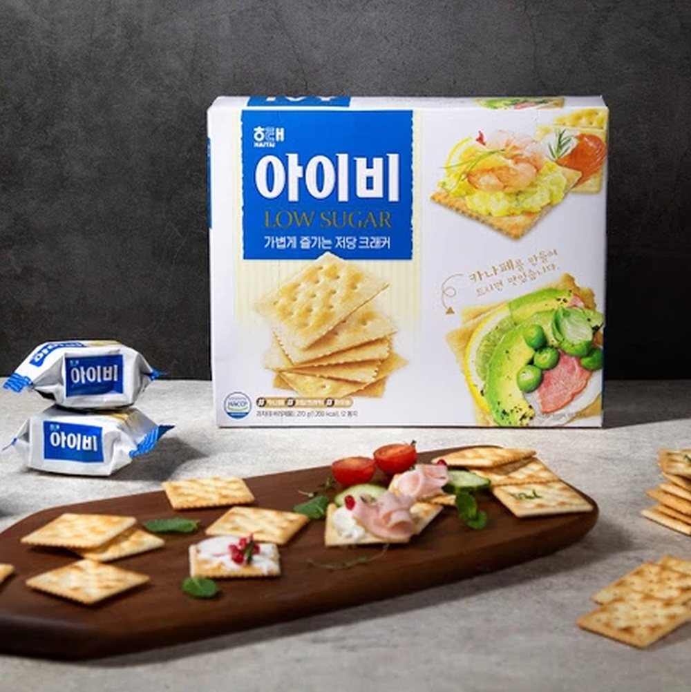 Bánh quy ít đường IVY Haitai Hàn Quốc 270g