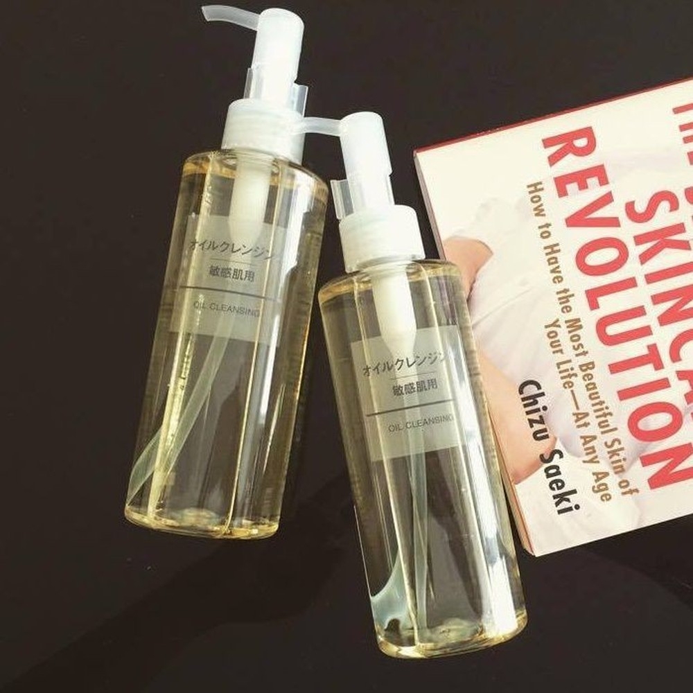 Dầu tẩy trang Muji Oil Cleansing chai 400ml - cho da nhạy cảm