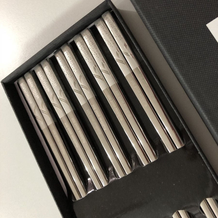 Set 5 đôi đũa inox 304 đặc ruột có hoa văn - hàng nội địa Nhật Bản