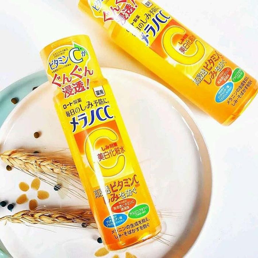 Nước hoa hồng CC Melano dưỡng trắng và làm sáng da chai 170ml