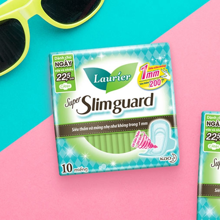 Băng vệ sinh Laurier Super Slimguard 22,5cm siêu mỏng cánh  bảo vệ 1mm