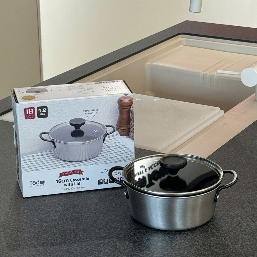 Nồi chống dính phủ inox 3 lớp đáy liền Tri-Ply Todaii 16cm nắp kính