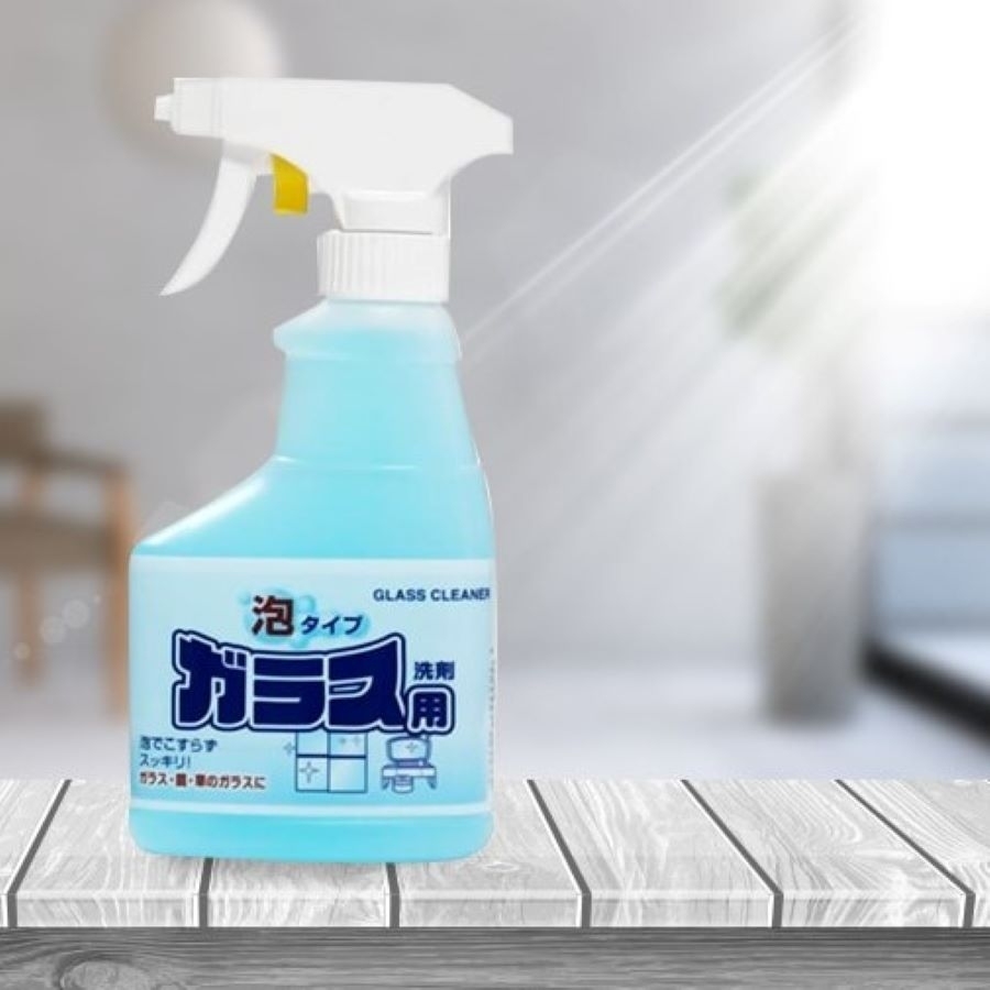 Xịt tẩy rửa kính Rocket 300ml