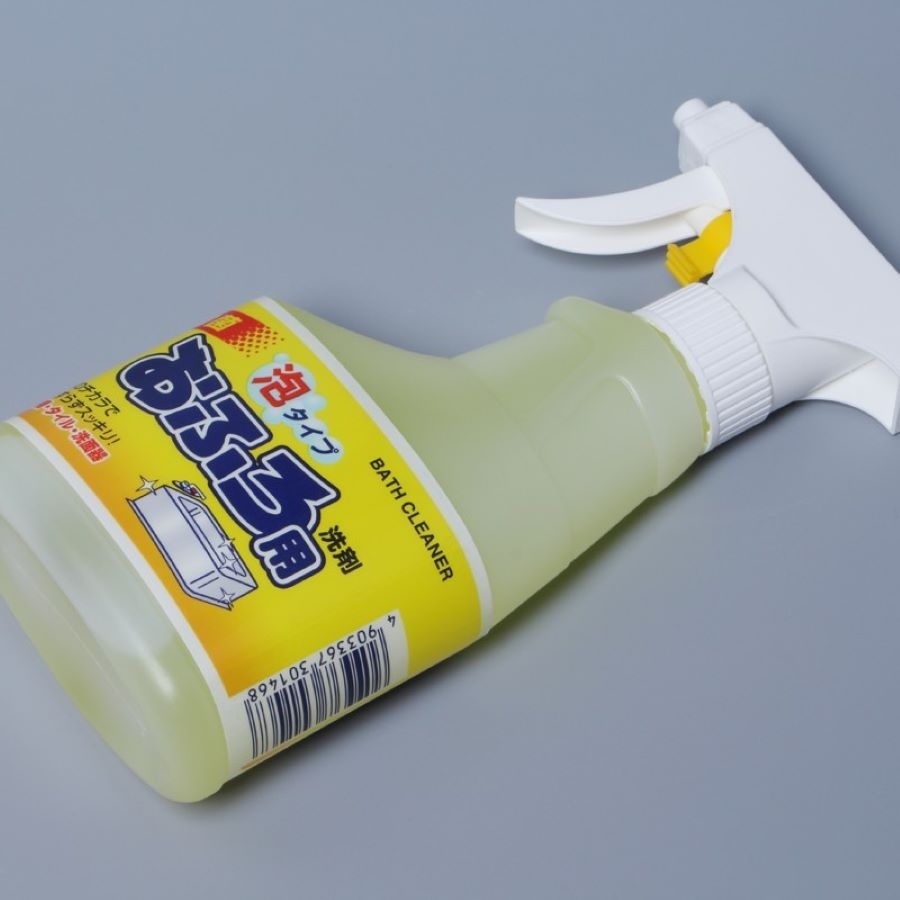 Xịt tẩy rửa nhà tắm Rocket 300ml