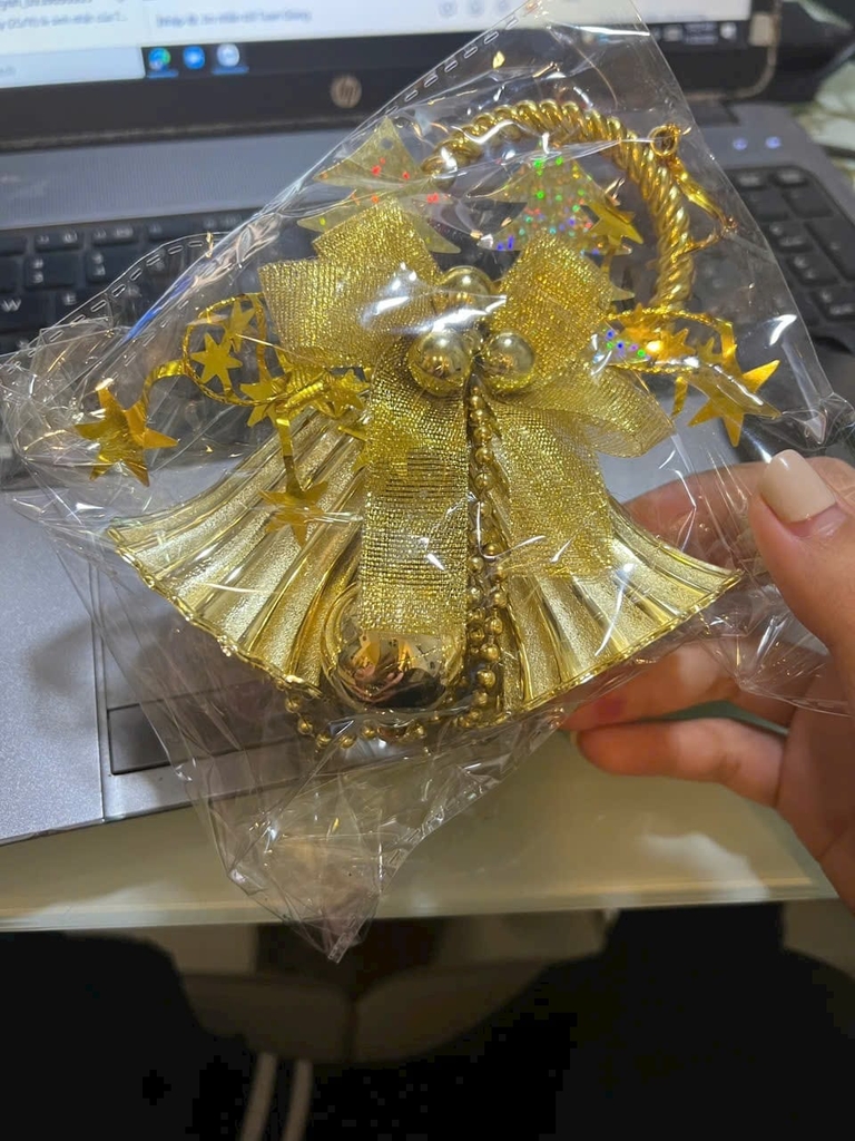 Chuông đôi vàng thả 3 bóng, 12x 25cm