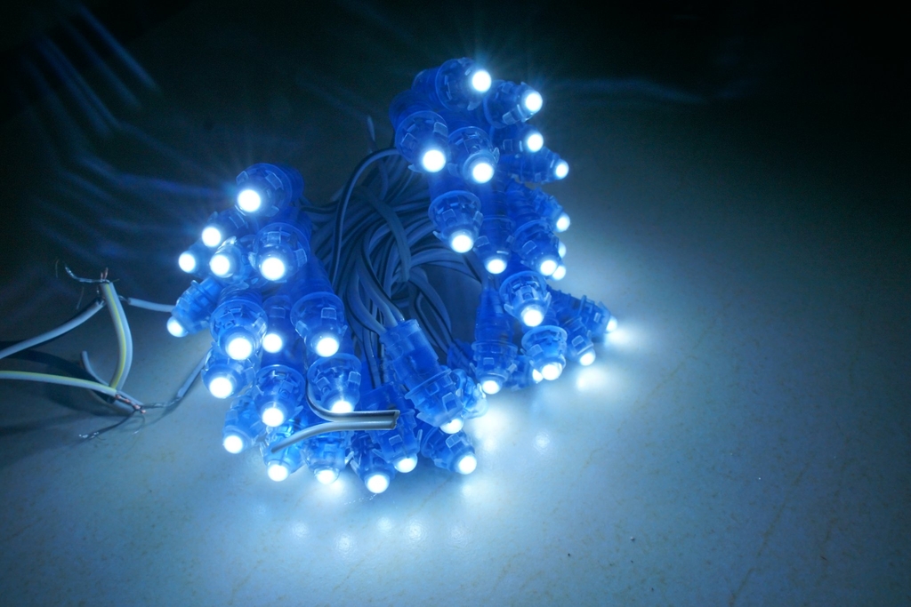 Đèn led quấn cây F5 siêu bền, ngoài trời