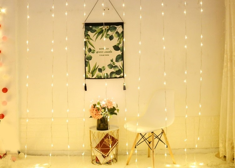 Đèn rèm mành, rèm mưa