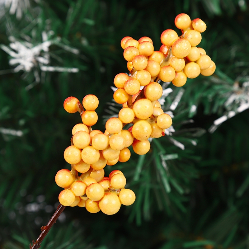 Chùm quả nhũ kim tuyết trang trí