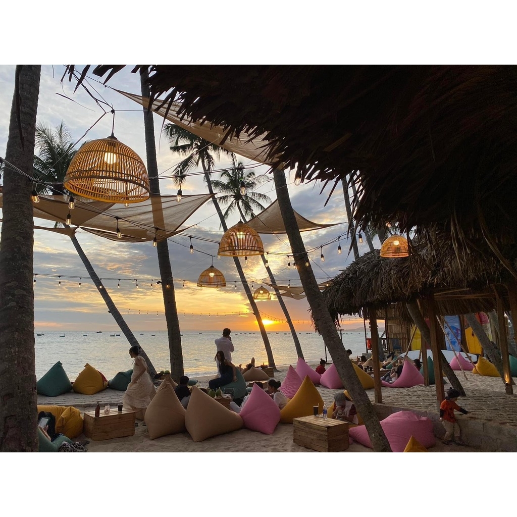 Dây đèn pingpong chống nước ngoài trời