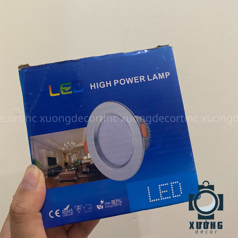 Đèn led âm trần đế tản