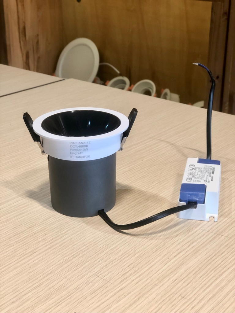 Đèn âm trần Spotlight hàng cao cấp