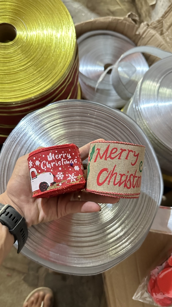 Ruy băng vải Noel hình Merry Christmas cuộn 6m bản 5cm