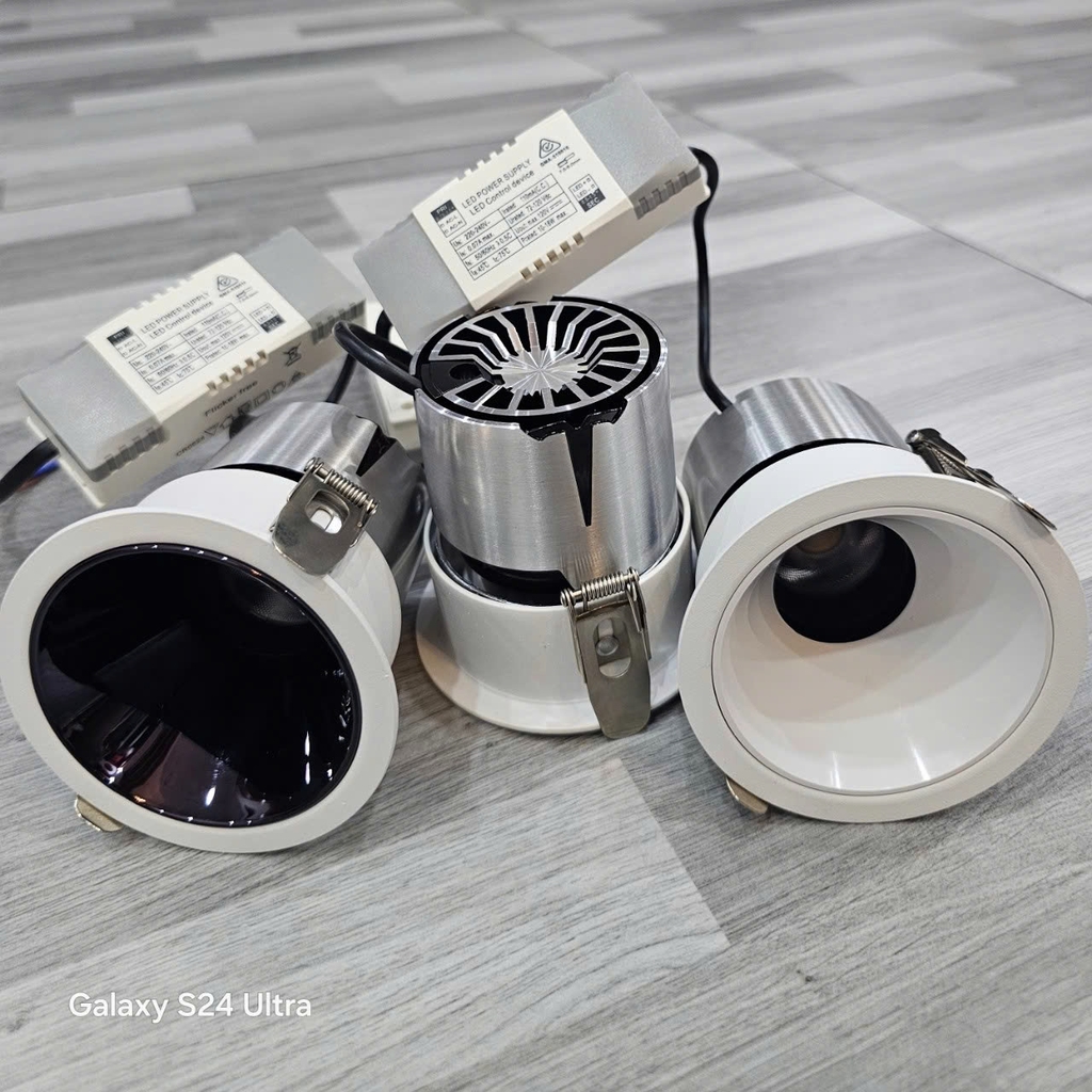 Đèn âm trần Spotlight hàng cao cấp