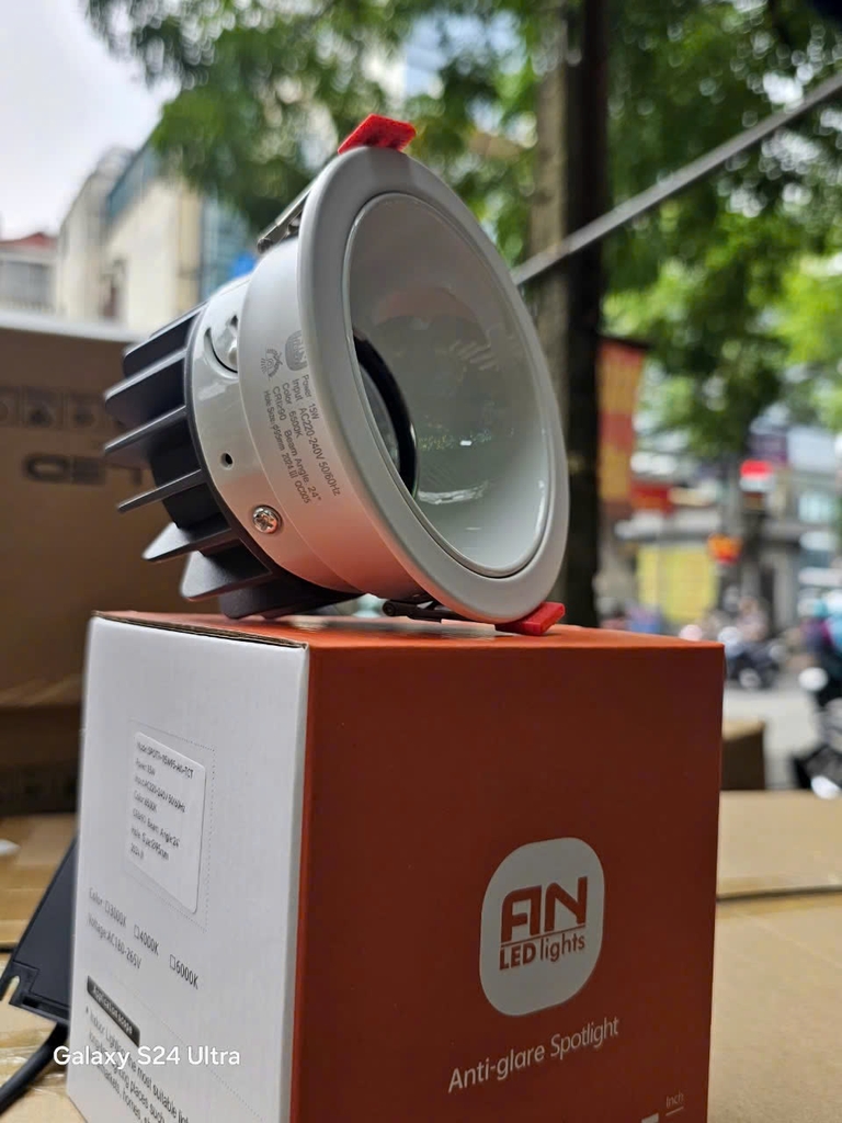 Spotlight chống chói lỗ 90/95mm 15w Nguồn PRI