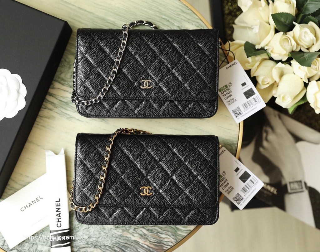 Small Wallets  Small Leather Goods  Fashion  CHANEL