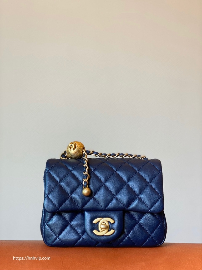 Chanel Classic Flap Runway Square Mini Pearl Crush Lambskin Leather | Hàng  hiệu 1:1 HVip