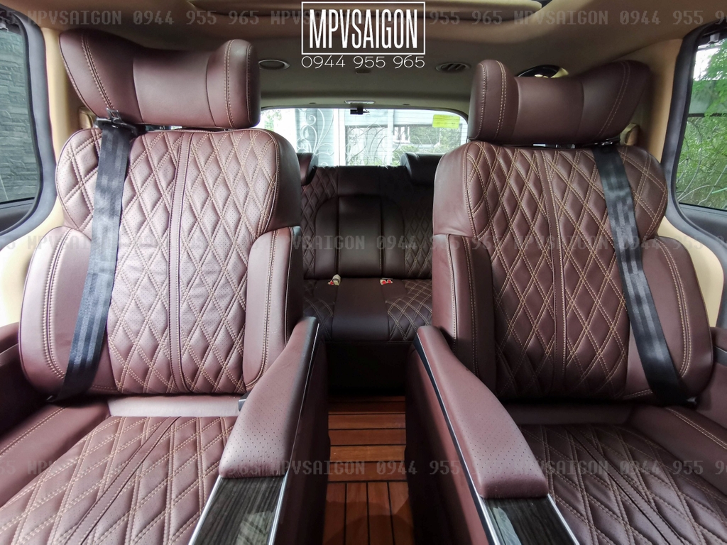 Độ limousine thương gia xe Sedona - MPVSAIGON