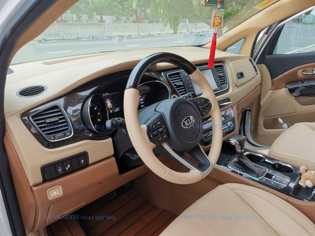 Các ý tưởng nâng cấp KIA Sedona – Carnival ở TP. HCM