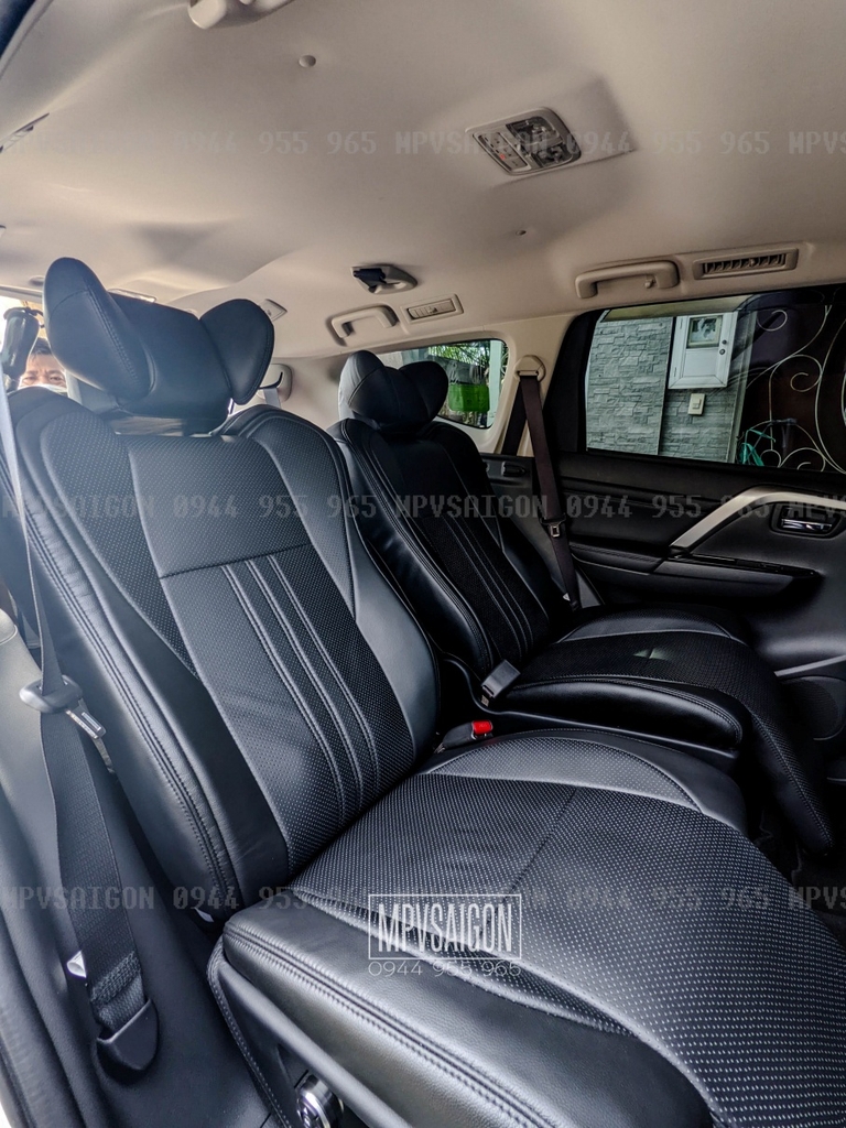 Độ ghế Limousine chỉnh điện matxa Mitsubishi Pajero