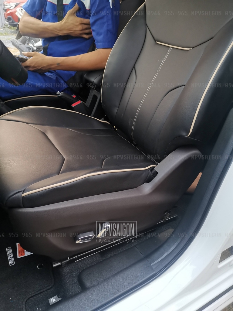 Độ ghế chỉnh điện Suzuki XL7 Suzuki Ertiga