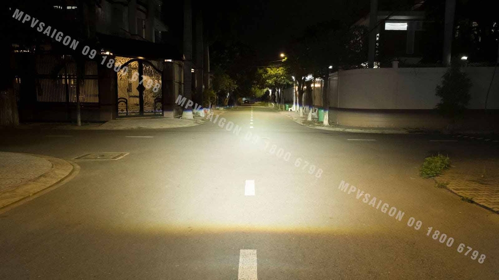 BI LED X-LIGHT V20 2023 NHIỆT MÀU 5000K