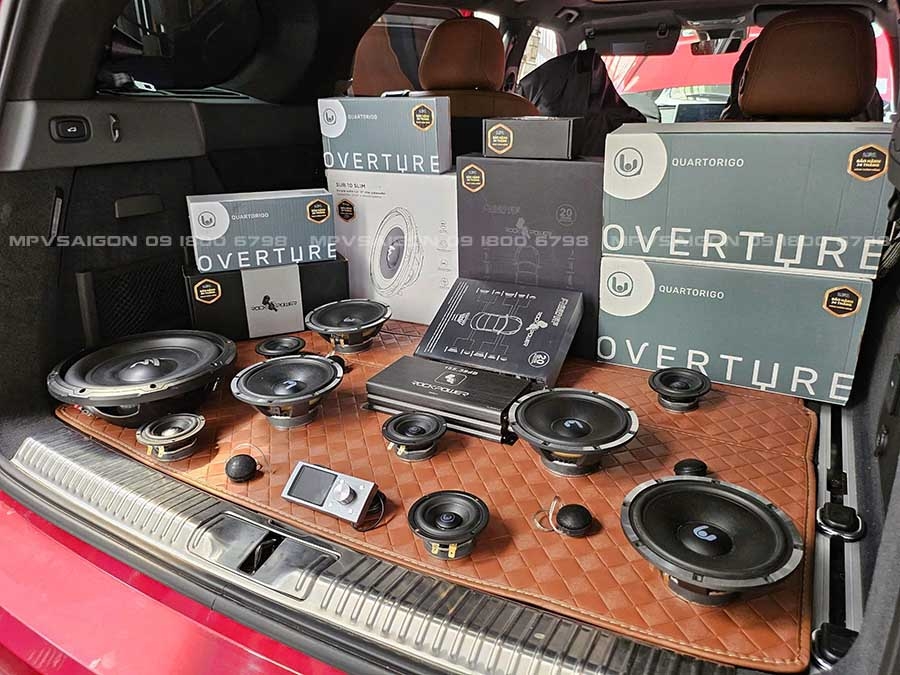 Nâng cấp âm thanh cho Vinfast VF9 với hệ thống Quartorigo nhập khẩu Ý