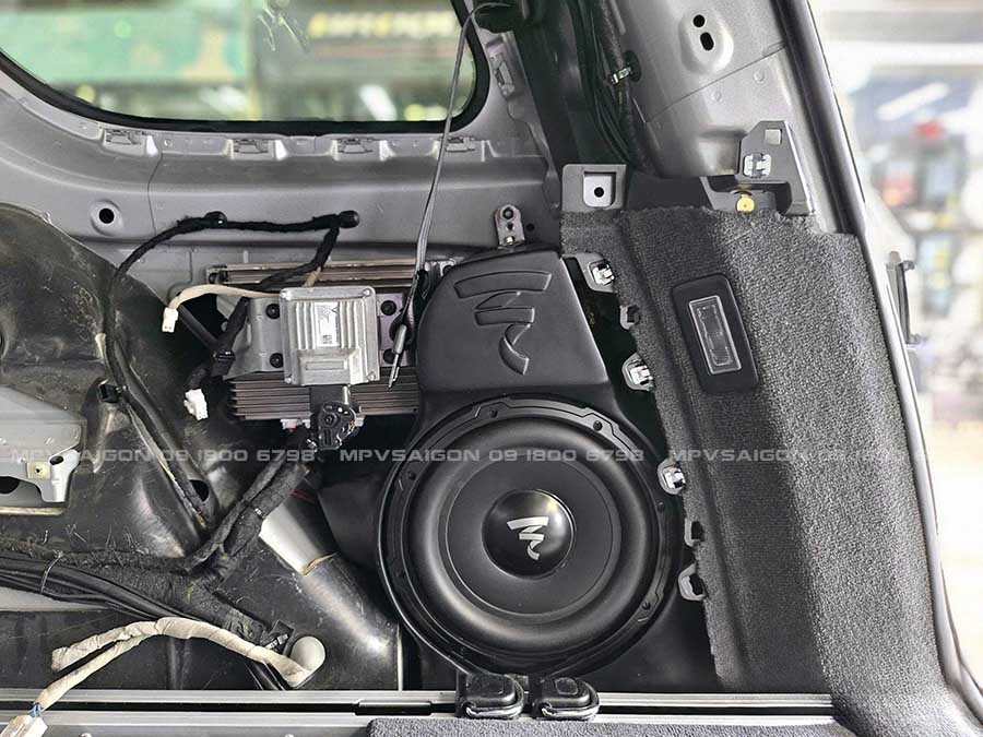 Nâng cấp âm thanh cho Vinfast VF9 với hệ thống Quartorigo nhập khẩu Ý