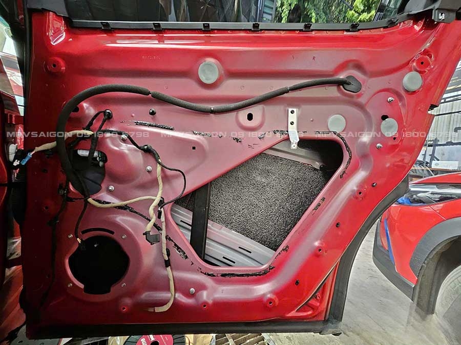 Nâng cấp âm thanh cho Vinfast VF9 với hệ thống Quartorigo nhập khẩu Ý