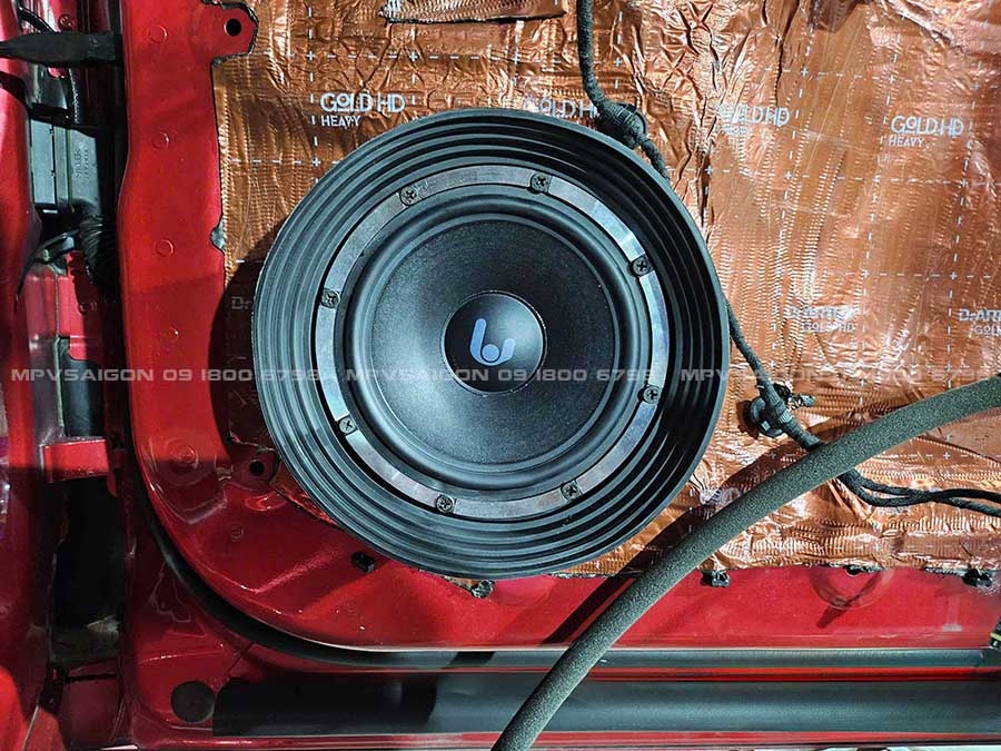 Nâng cấp âm thanh cho Vinfast VF9 với hệ thống Quartorigo nhập khẩu Ý